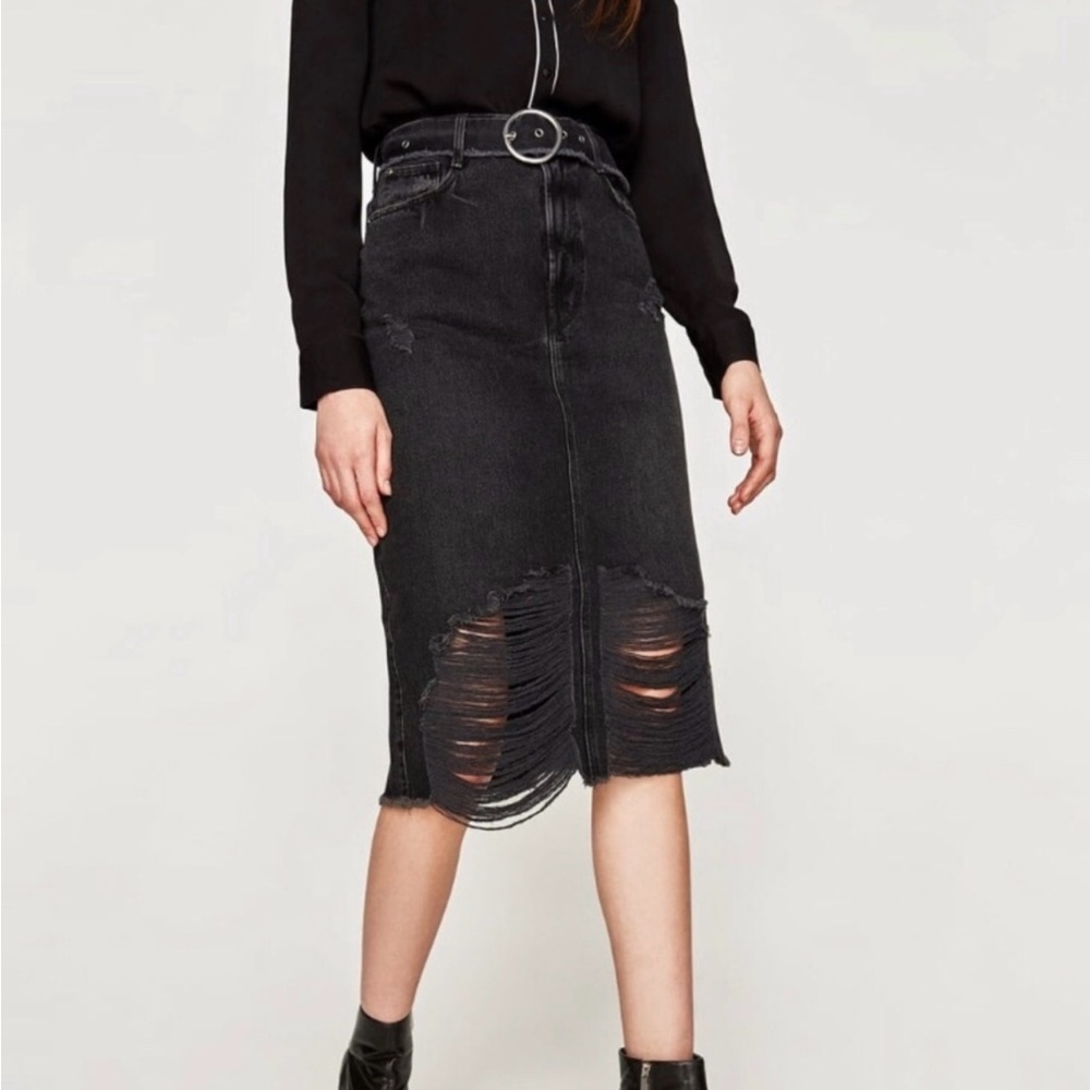 Zara Denim Distressed Front Black Washed Belted Midi Skirt Size M NWT